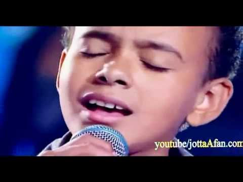Jotta A.-Agnus 12 Year Old Boy Sings THE BEST Hallelujah 2- Simply Beautiful next Michael Jackson!
